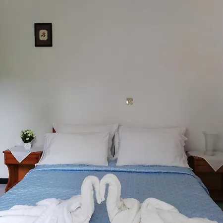 Apelati كيري